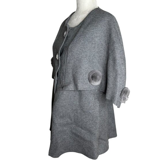Gray Wool Short Sleeve Cape Coat Medium Fur Pom Pom Accents Rose Buttons - Picture 3 of 6